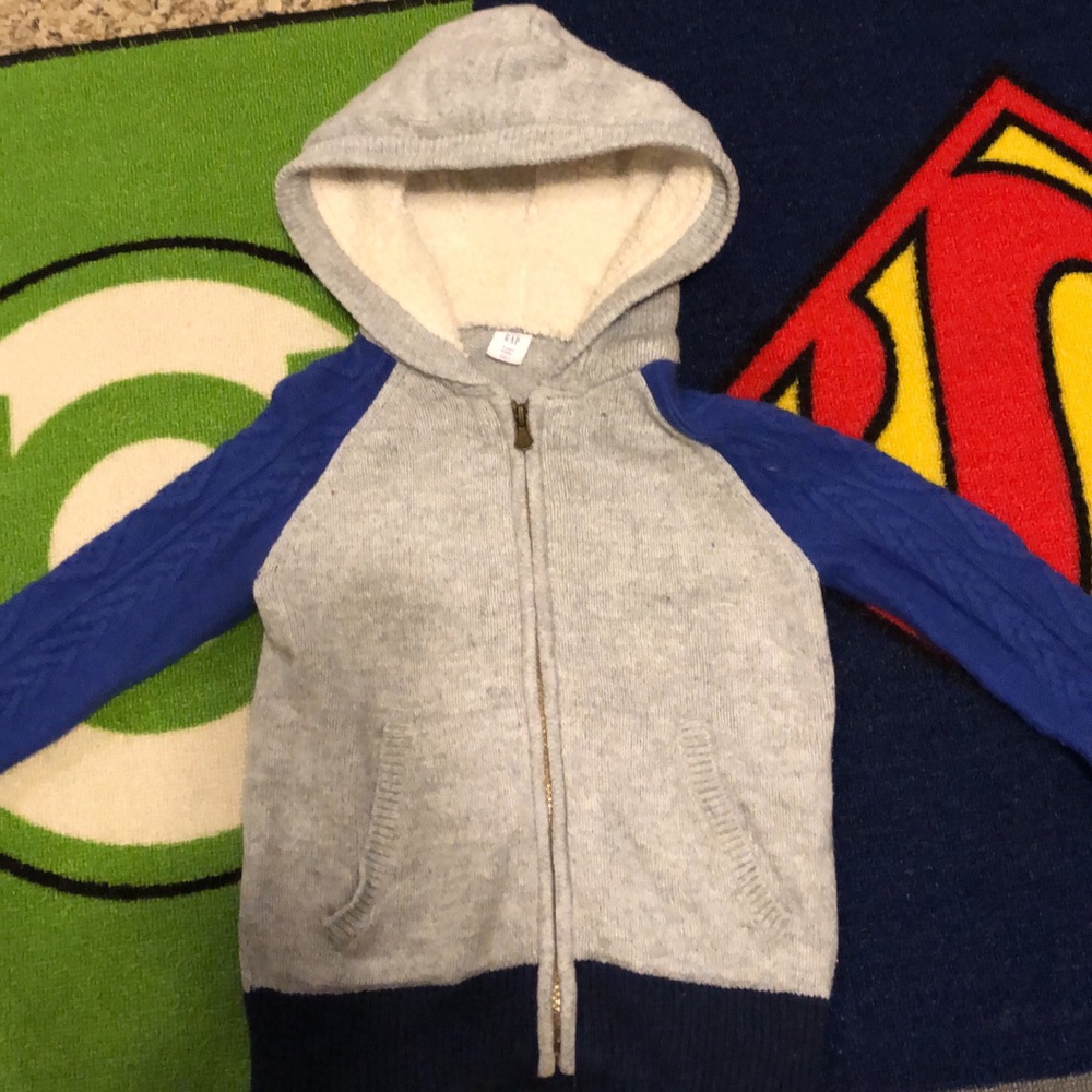 Boys jacket. Very warm.